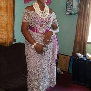 Meet your Posher, Ebiere